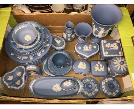 GOOD SELECTION OF WEDGWOOD POWDER BLUE JASPERWARE INCLUDING CAMPANA VASES, HEART AND SQUARE TRINKET BOXES, CANDLEHOLDERS, TRE