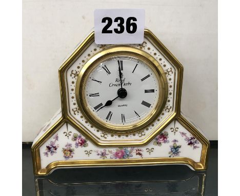 ROYAL CROWN DERBY FINE BONE CHINA ROYAL ANTOINETTE QUARTZ MANTEL CLOCK