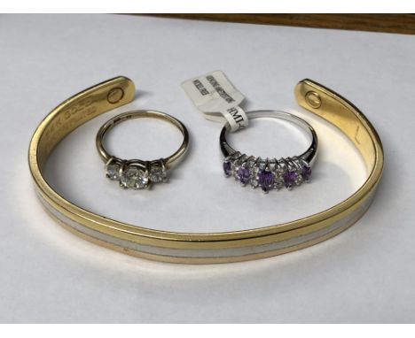 BOXED 925 SILVER GOLD PLATED CZ THREE STONE RING, WHITE METAL AMETHYST AND CZ DRESS RING SIZE S AND A 24K GOLD ELECTRO PLATED
