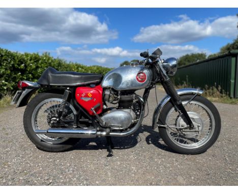 A matching numbers MkIV that benefits from an older restoration. Introduced in 1966, the first version of the Spitfire was co