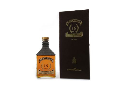 GLENGOYNE 15 YEARS OLD KILN DECANTER Active. Dumgoyne, Stirlingshire. 1L, 43% volume.   CONDITION REPORT:  Some wear but over