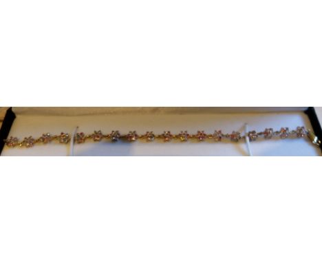 9ct Gold Fancy Sapphire Bracelet.
Gold weight in braceleet approx 8.5 grams.