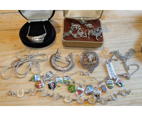 Large Lot of Silver Jewellery - Ola Gorie etc
Medlock-Craik Brooch, Silver Enamel Bracelet etc.