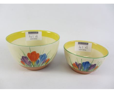 Two Clarice Cliff Bizarre 'Crocus' graduating Globe sugar pots D10cm & 8cm (20 Condition Report Click here for further images