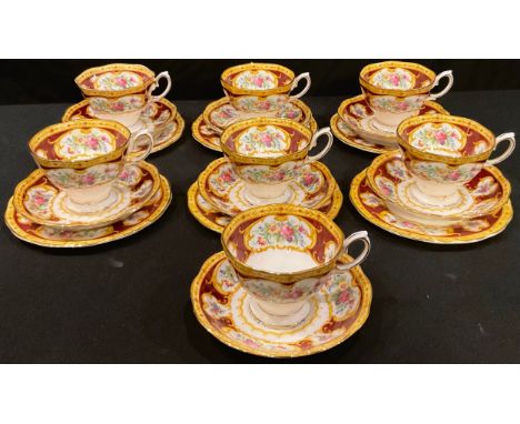 A Royal Albert Lady Hamilton pattern tea set, comprising seven teacups and saucers, six tea plates 