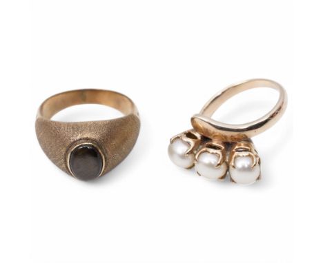 10ct gold three stone pearl ring and an 8ct gold single stone ring Condition Report:10ct approx 4.45gm, size J-K, 8ct approx 