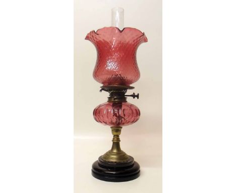 Victorian Cranberry glass and brass oil lamp Condition report: see terms and conditions.