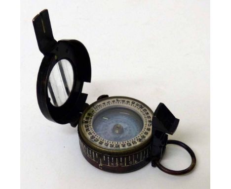 H.B. & Co. barking British Army sighting compass 1944. Condition report: see terms and conditions.