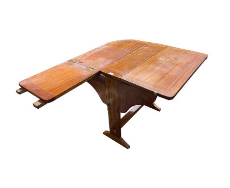 A mid-century teak ship's folding table, fitted with two leaves and an extra fold-out flap, with hinged bracket supports. Hei