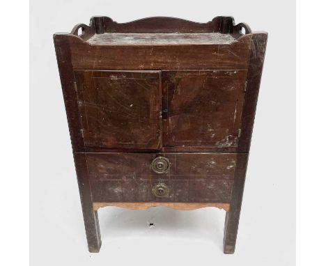 A George III mahogany tray top commode, height 77cm, width 53cm, depth 46cm.Provenance:Michael Trethewey. A Gentleman of Tast