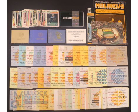 Collection of Wolverhampton Wanderers memorabilia to include home match tickets 1971/72 (10) including Academica Coimbra (UEF