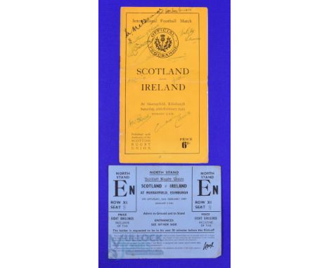 1949 Scotland v Ireland Signed Rugby Programme and Ticket (2): Usual slightly split spine on the small orange Murrayfield iss