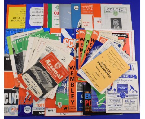 Collection of football programmes England homes v 1953 Scotland, 1961 Luxembourg 1965 Scotland, 1965 Hungary, 1965 Ireland, 1