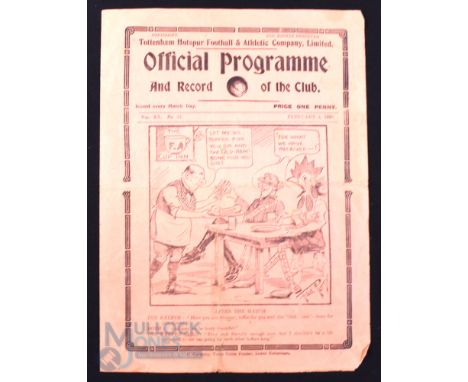 1927/1928 Tottenham Hotspur v Manchester Utd Div. 1 match programme 4 February 1928, 4 pages; centre fold, small tear to back