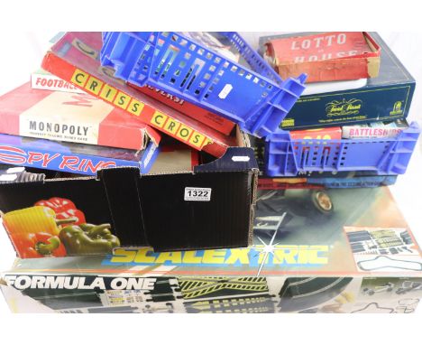 Large group of vintage games to include Ideal Rebound, Waddington's Buccaneer, Spy Ring, Scalextric Formula One (with one slo