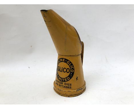 A Redline Glico Limited Motor Oils and Greases half pint oil measure, in good condition.