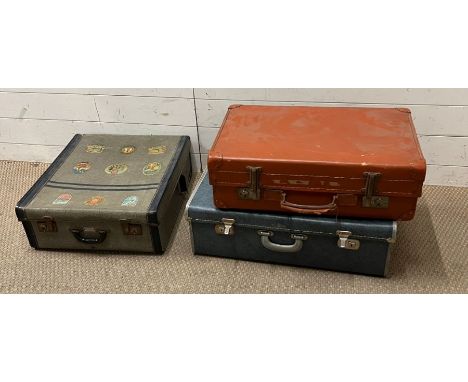 Three vintage suitcase 