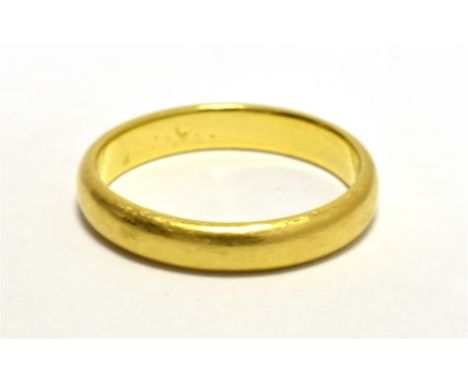 A 22CT GOLD BAND RING.  Hallmarked Birmingham, date letter C, Ring size R, weight 5.5g approx