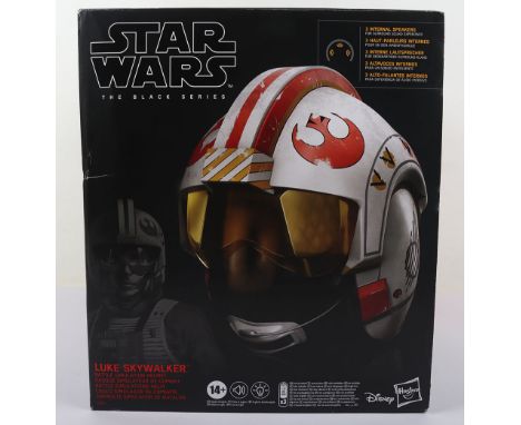 Star Wars The Black Series Electronic Helmet Luke Skywalker X-Wing Battle Simulation Helmet Boxed Hasbro. Good condition in o