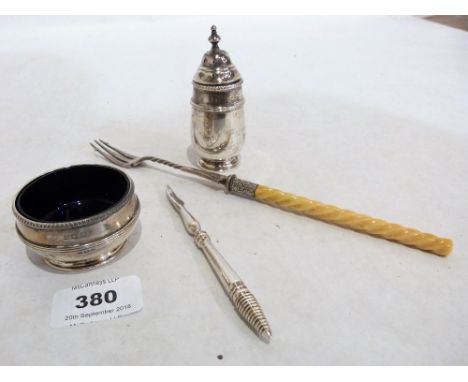 A George V silver pepperette and salt Birmingham 1922, 2ozs 12dwts together with a plated lobster pick and a pickle fork