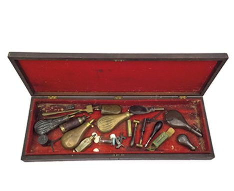 A large selection of accessories, to include three scissor ball moulds, a 12-bore rifle mould, insert lacking, two leather sh