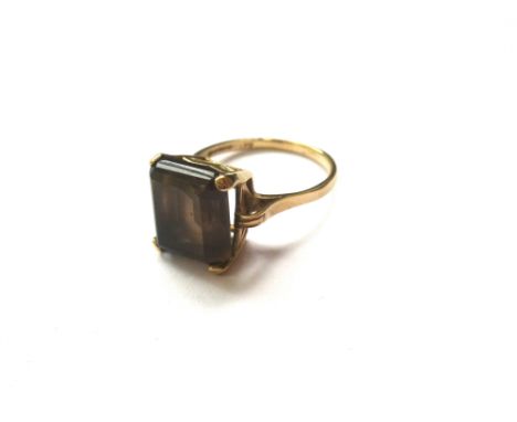 9K GOLD BROWN STONE RING TOTAL W: 2.9G SIZE: M