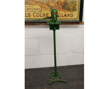 Evans hand spray pump - fully restoredIf you are looking to purchase, or are fortunate enough to purchase an item from within