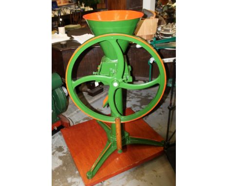 Hunt & Co. Biddell's patent bean cutter - finely restored in green and red livery, mounted on a base If you are looking to pu