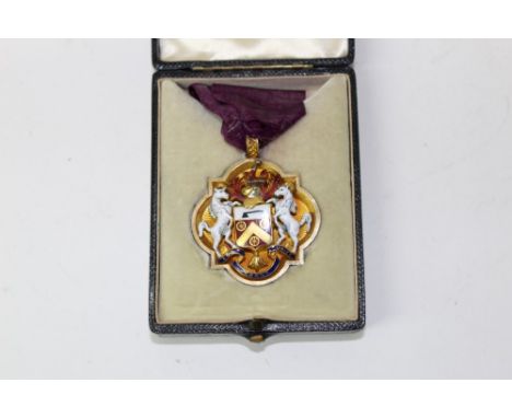 Fine Victorian gold (18ct) and enamel Worshipful Company of Wheelwrights Post Masters badge with finely enamelled coat of arm