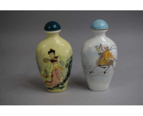 A Chinese Ceramic Snuff Bottle of Spade Form with Rounded Sloping Shoulders decorated with Enamels depicting Shou Lao Riding 