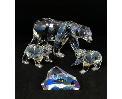 Swarovski Crystal Glass, SCS 'Siku Polar Bear' with plaque and baby polar bears, boxed.