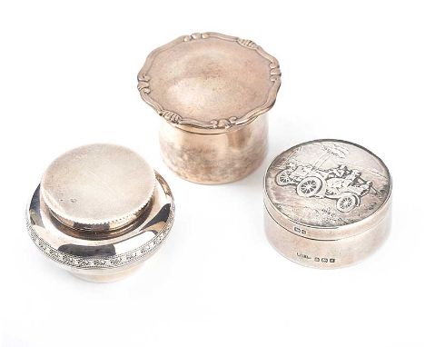 COLLECTION OF THREE SILVER PILL BOXES.  DIAMETER: 1.5 INCHES.GOOD CONDITION.