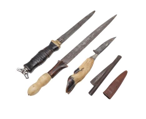 A 19TH CENTURY FIGHTING KNIFE AND THREE OTHERS. A 19th Century fighting knife with an 18 cm pointed blade, with segmented bra