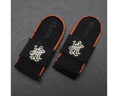 A PAIR OF SECOND WORLD WAR GERMAN WAFFEN-SS FELDGENDARMERIE SHOULDER STRAPS. Waffen-SS Feldgendarmerie man's shoulder straps.