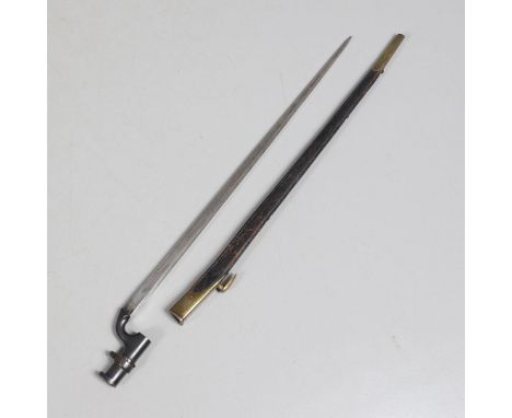 AN ENGLISH SOCKET BAYONET AND SCABBARD. A socket bayonet for a three band rifle with a 54.5 cm three edged pointed blade with
