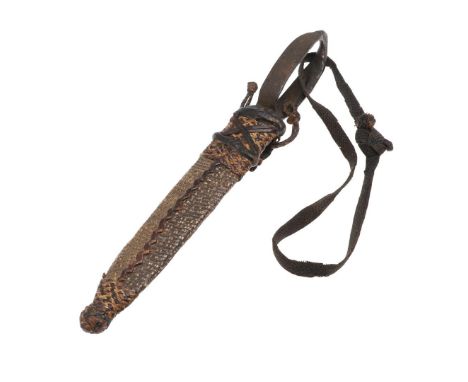 A NORTH AFRICAN DAGGER WITH OPEN HANDLE AND SNAKE-SKIN SHEATH. With a 20 cm flat blade with pointed and sharpened edges, with