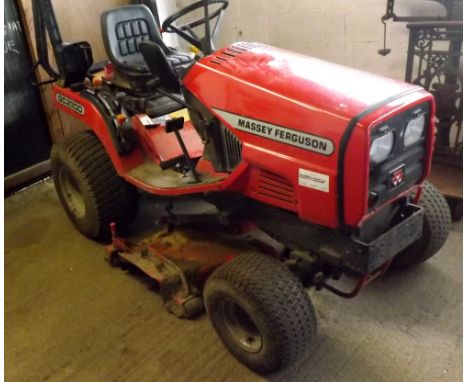 MASSEY FERGUSON GC2300 COMPACT 4WD TRACTOR DISPLAYING 501 HOURS, REAR PTO AND FLEMING BACK BOX AND FOUR FRONT WEIGHTS