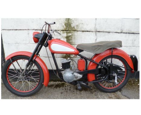 BSA D1 125 (NO DOCS), THE VENDOR STATES THAT THE ENGINE IS GOOD AND THAT THE BIKE IS OFFERED AS AN ONGOING PROJECT WITH HAYNE