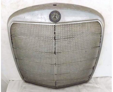 VINTAGE MERCEDES BENZ GRILLE 