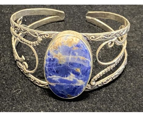 A 925 silver  &amp; agate bangle 
