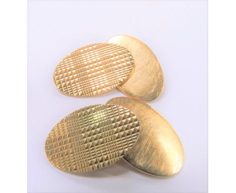 Pair of 9ct hallmarked gold engine turned cufflinks, weight 6.3g approx.