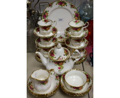 Ceramics - a Royal Albert Old Country Roses tea and part dinner service