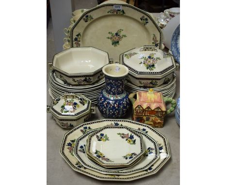 Ceramics - A Royal Doulton Old Leeds Spray dinner service, large serving platters, sauce tureen on stand, vegetable dish, din