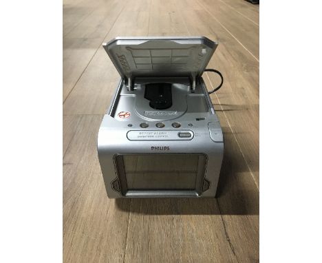 A PHILLIPS CD STATION