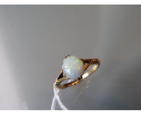 18ct Gold opal set ring