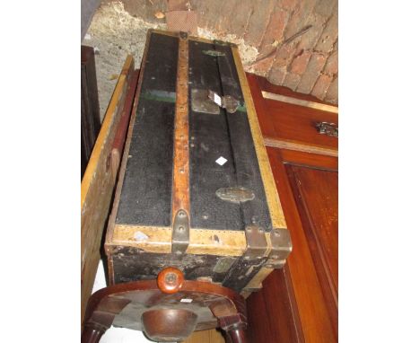 Koffer-Winkler metal and wooden mounted travelling trunk together with another travelling trunk and a fibre trunk