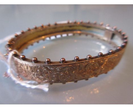 9ct Gold floral engraved bangle