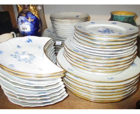 Quantity of Herend porcelain blue white and gilt floral decorated dinnerware including various saucers, side plates, dinner p