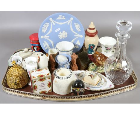 A tray of collectable ceramics, Wedgwood, Beswick, Hammersley, Minton, Shelley and crested ware etc.