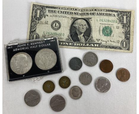 A small collection of assorted American coins &amp; a bank note. To include Cased John F. Kennedy Memorial half dollar 2 coin